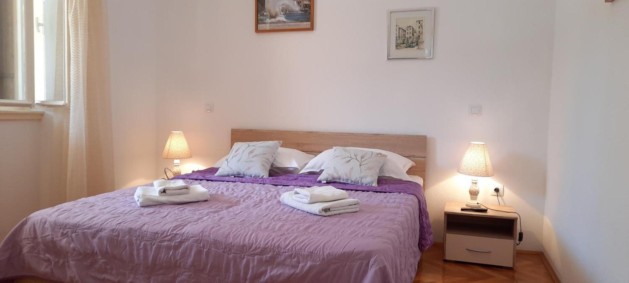 Apartments Villa Beba Komiza Bagian luar foto